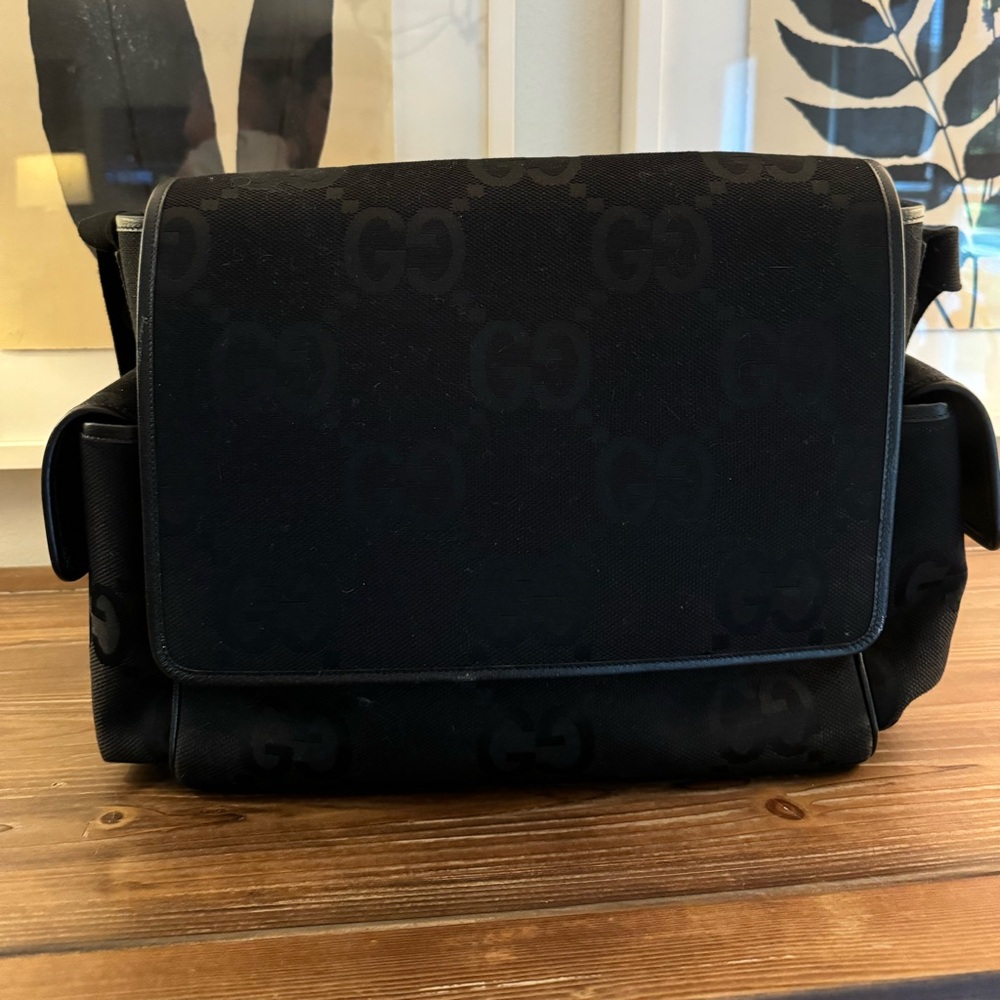 Gucci Jumbo GG changing bag